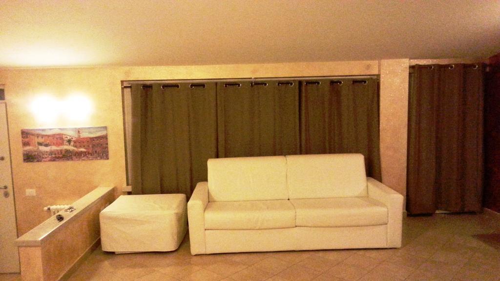 Appartamento Villa Elison Lazise Kültér fotó